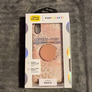 Otter+Pop iPhone XR case